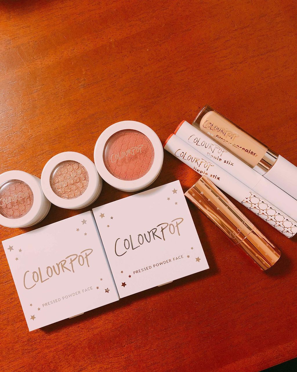 LUX LIPSTICK/ColourPop/口紅を使ったクチコミ（2枚目）