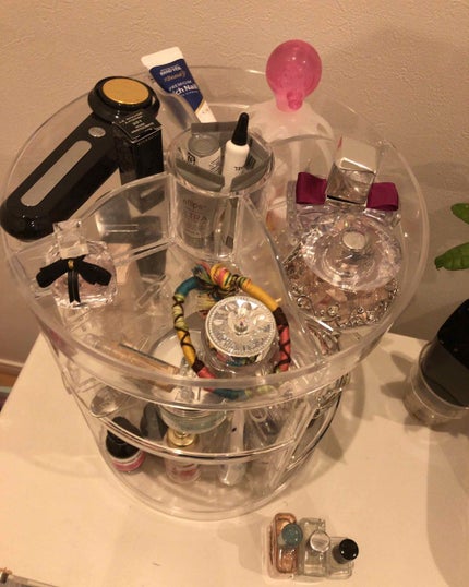 りさ on LIPS 「#コスメ収納#主にダイソー引っ越しを機に収納をまたまた見直しま..」(2枚目)