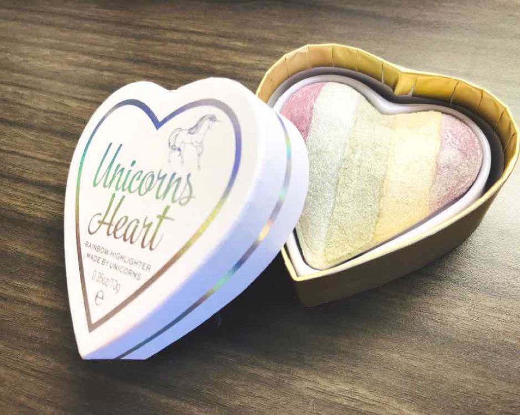 ハートハイライター ユニコーンハート/MAKEUP REVOLUTION/パウダーハイライトを使ったクチコミ(1枚目)