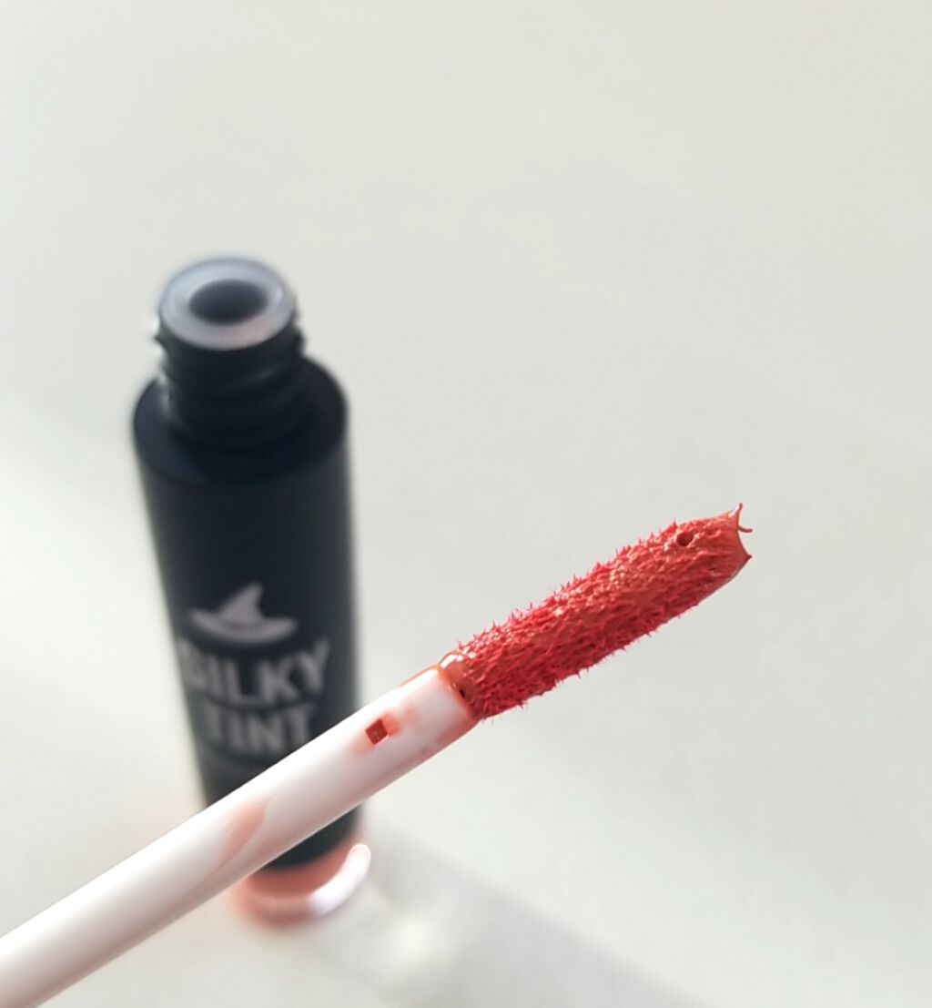 シルキーティント/Witch's Pouch/リップティントを使ったクチコミ(2枚目)