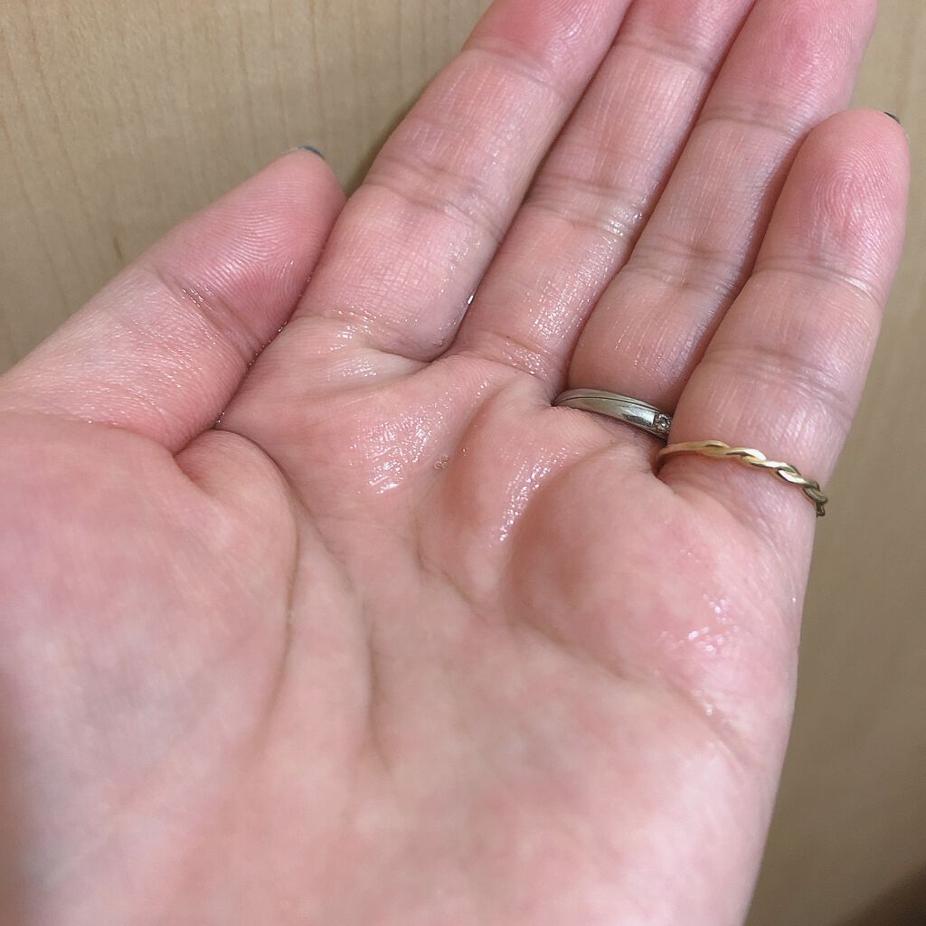 オーガニックヘアオイル フレッシュティーの香り/ハーバルリーフ/ヘアオイルを使ったクチコミ(2枚目)