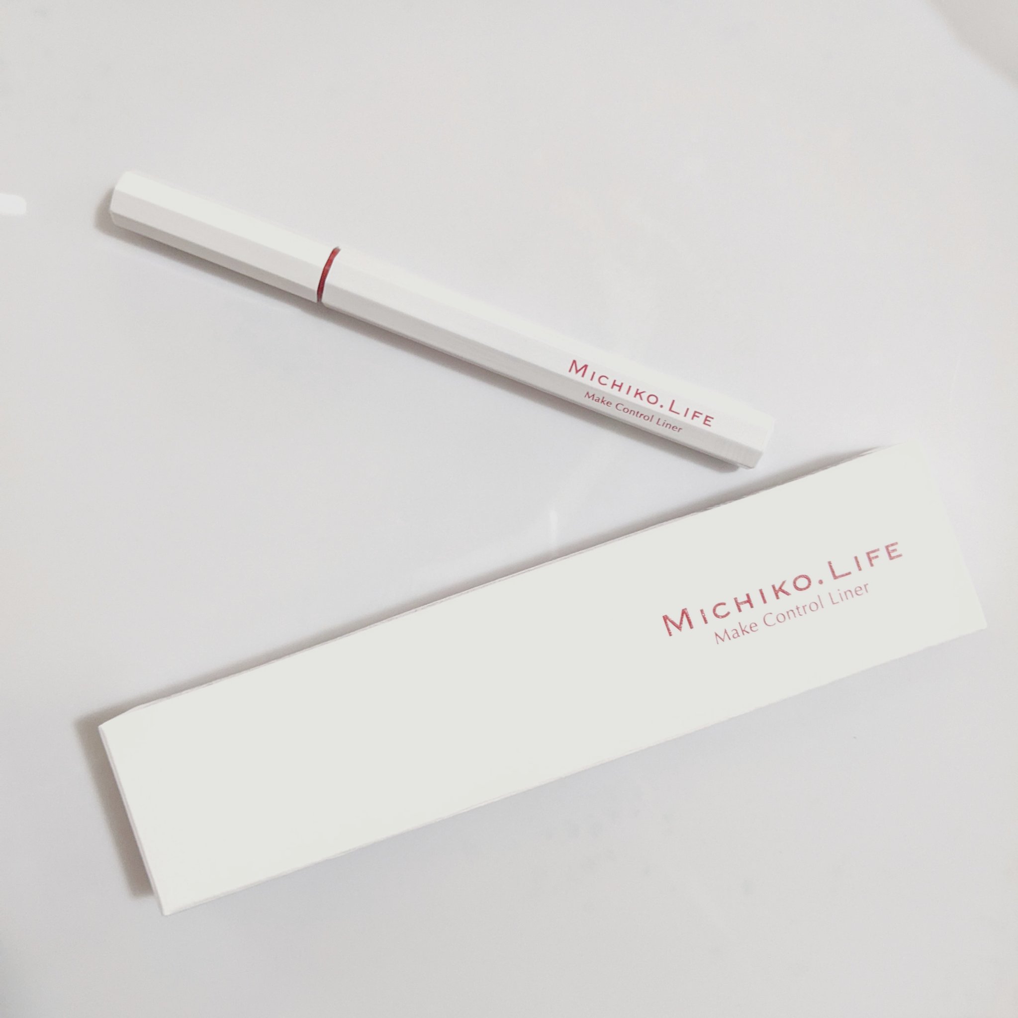 メイクコントロールライナー/MICHIKO.LIFE/リキッドアイライナーを使ったクチコミ（1枚目）