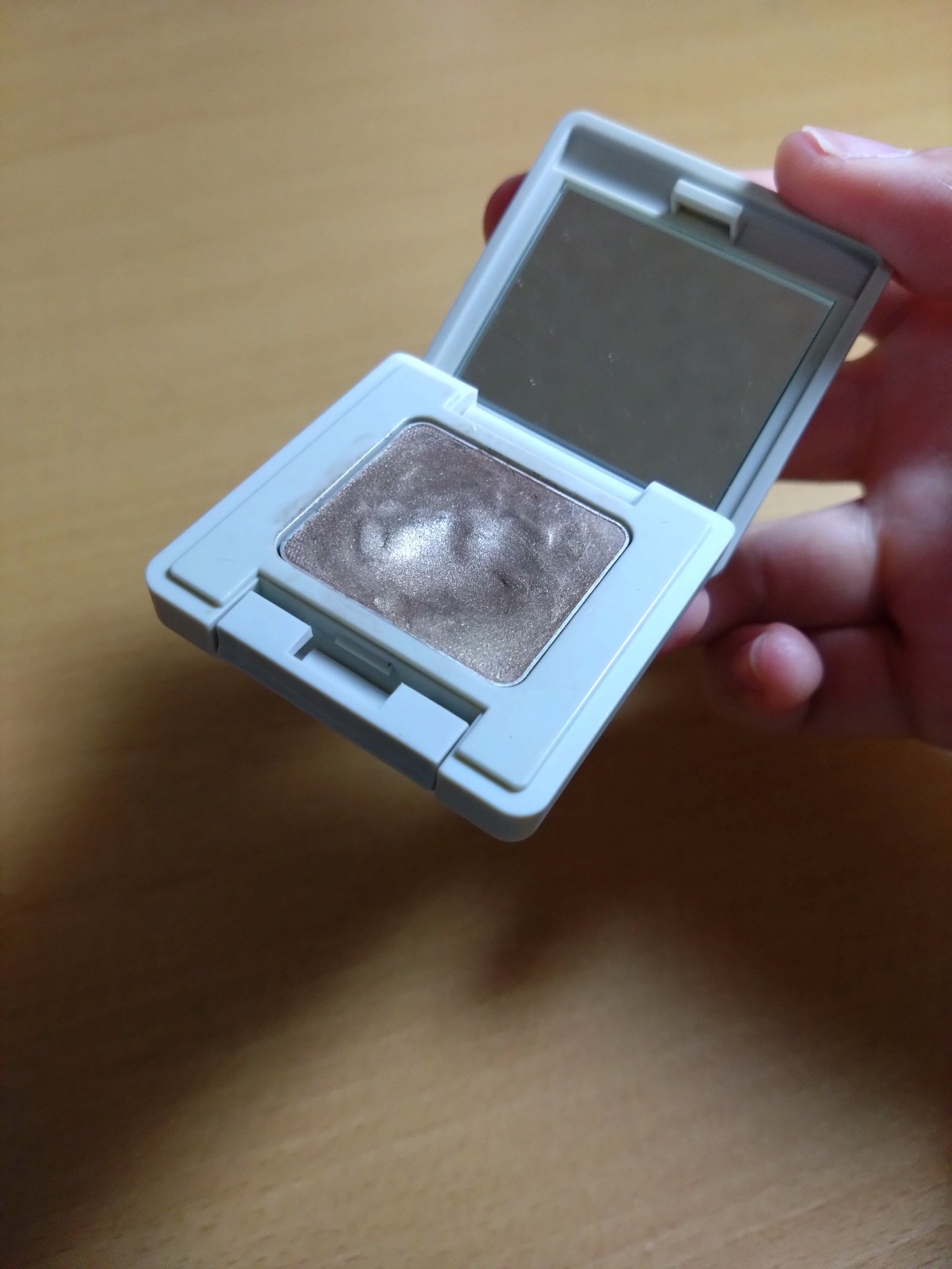 ソリッドアイカラー/ナチュラグラッセ/ジェル・クリームアイシャドウを使ったクチコミ（1枚目）