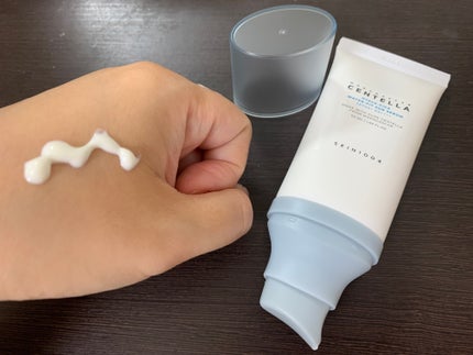 ヒアルーシカ ウォーターフィット サンセラム/SKIN1004/日焼け止めローションを使ったクチコミ(2枚目)