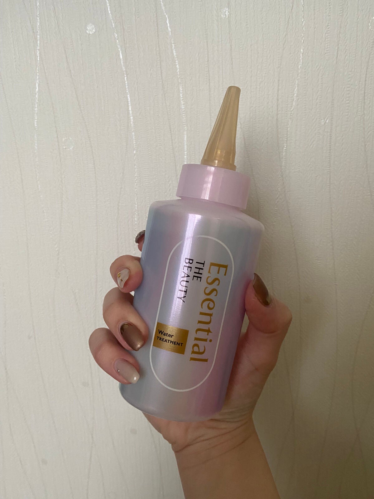 エッセンシャル プレミアム ウォータートリートメント EXスムース/エッセンシャル/アウトバストリートメントを使ったクチコミ(1枚目)