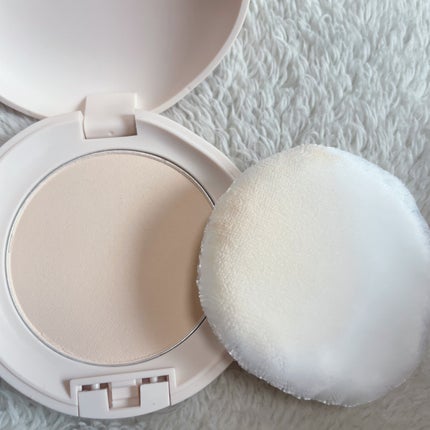 サナ 素肌記念日 スキンケアパウダー N/素肌記念日/プレストパウダーを使ったクチコミ(5枚目)