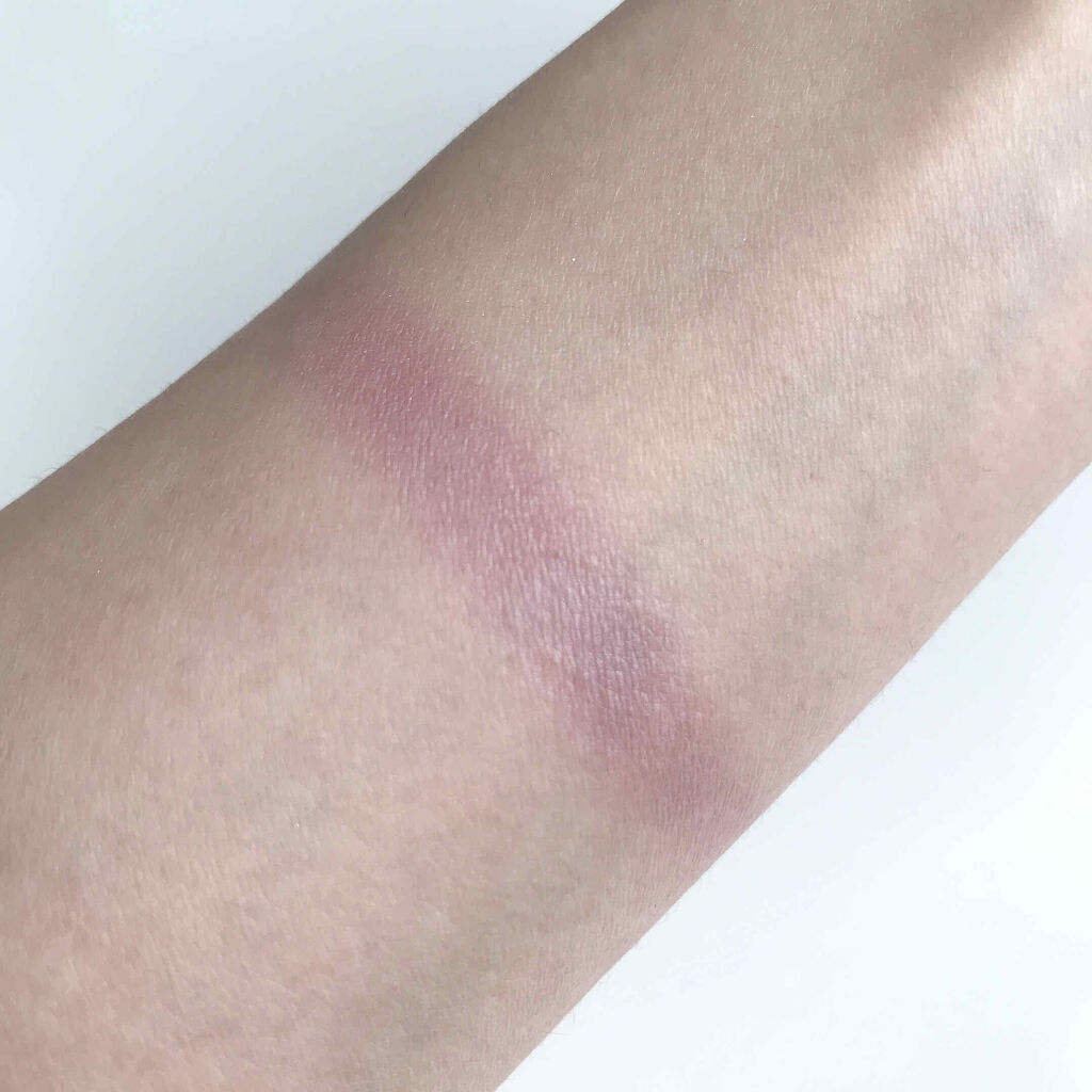 セルヴォーク ヴォランタリー アイズ EX08 シスルパープル/Celvoke/単色アイシャドウを使ったクチコミ（2枚目）