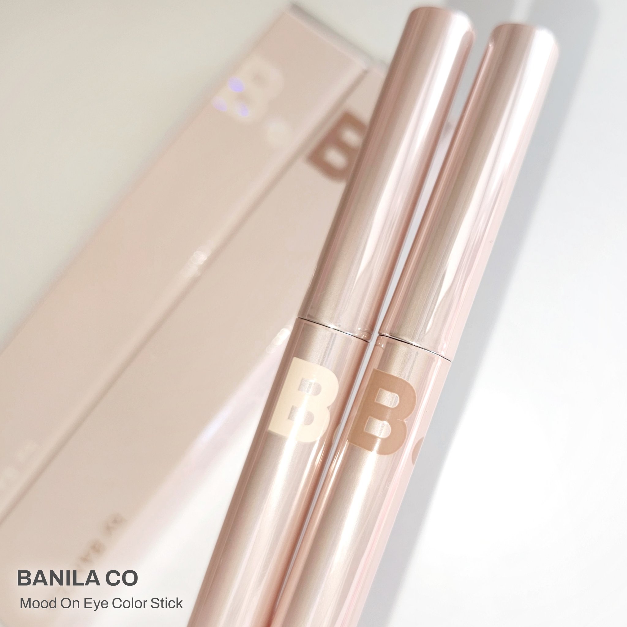 ムードオンアイカラースティック/BANILA CO/スティックアイシャドウを使ったクチコミ（2枚目）