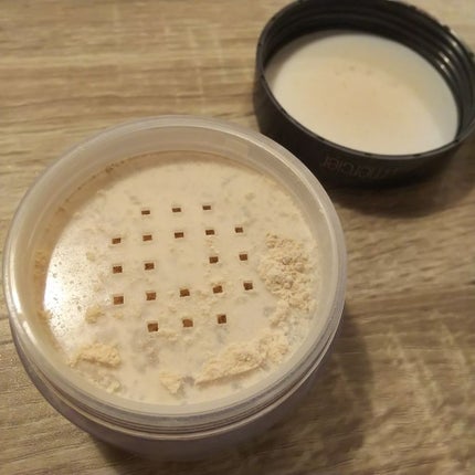 ルースセッティングパウダー トランスルーセント/ローラ メルシエ/ルースパウダーを使ったクチコミ(4枚目)