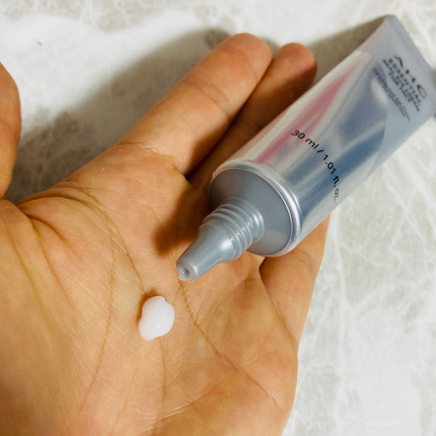 エッセンシャル リアル アイクリーム フォーフェイス/AHC/アイケア・アイクリームを使ったクチコミ(1枚目)