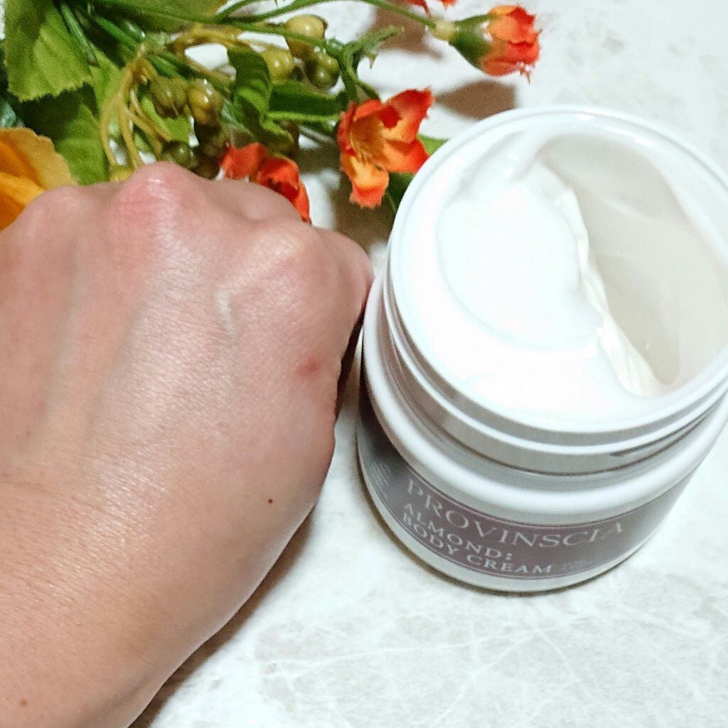プロバンシア フレグランスボディクリーム アーモンドの香り/ペリカン石鹸/ボディクリームを使ったクチコミ(5枚目)