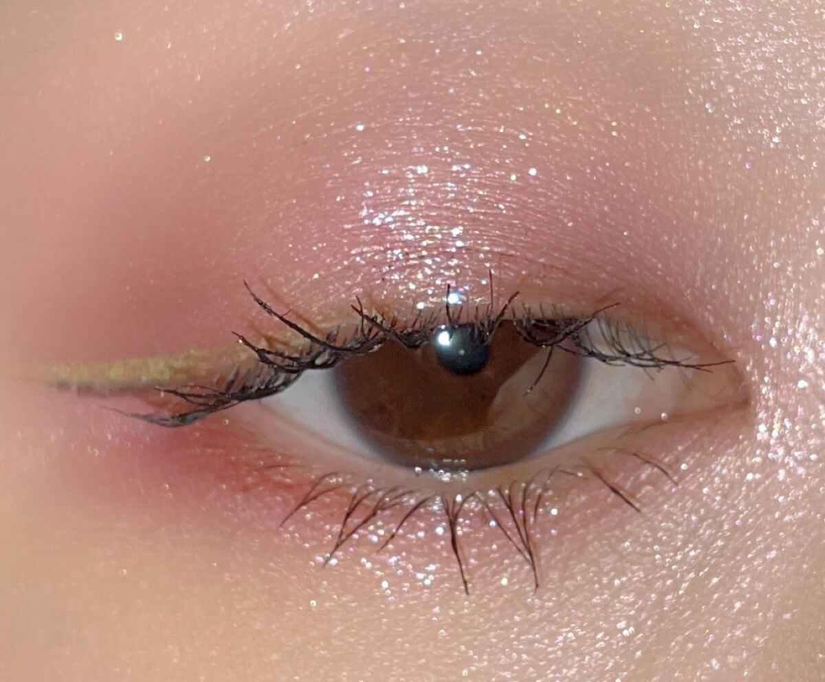 ワンダー キューブ アイシャドウ パール/リンメル ロンドン/単色アイシャドウを使ったクチコミ（2枚目）