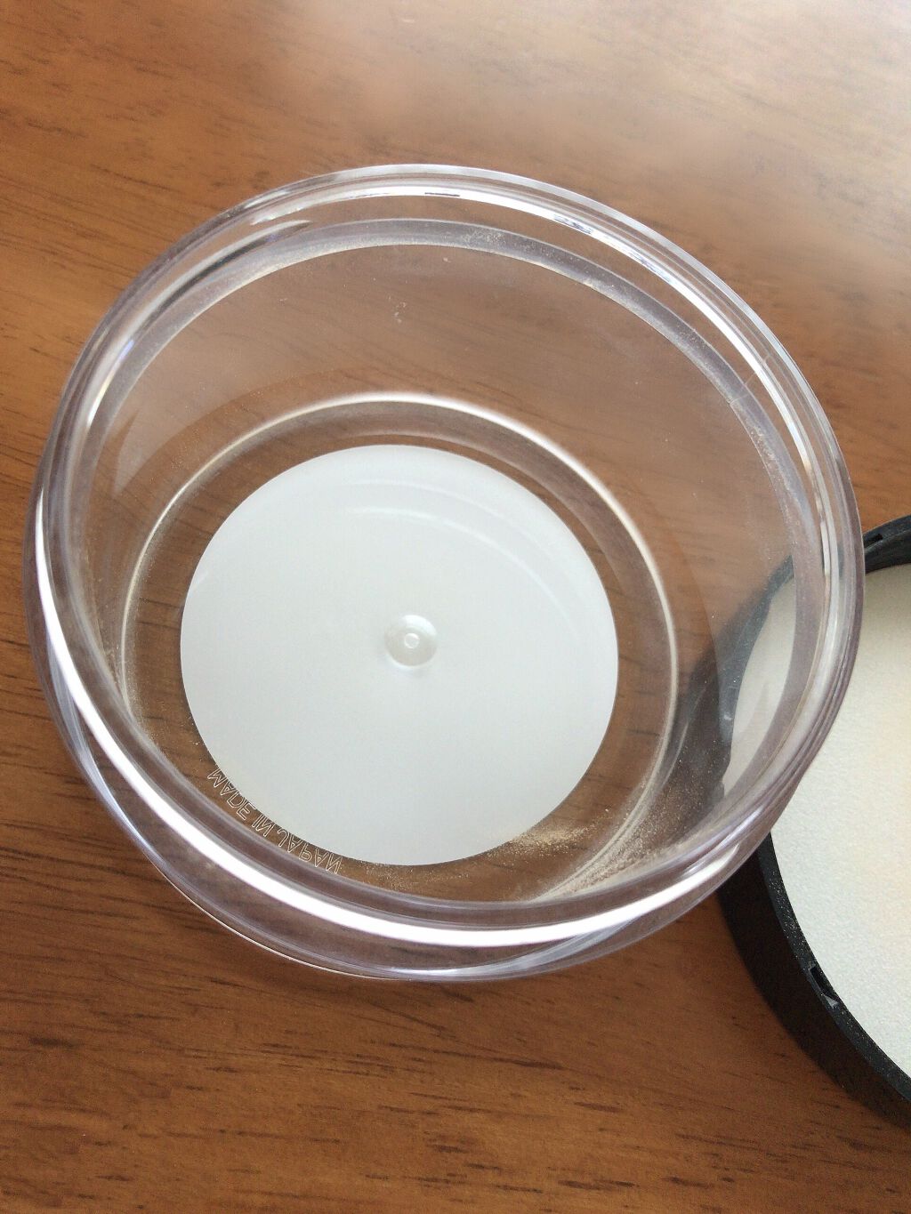 フィニッシングパウダー 766	オークル02/チャコット・コスメティクス/ルースパウダーを使ったクチコミ（3枚目）