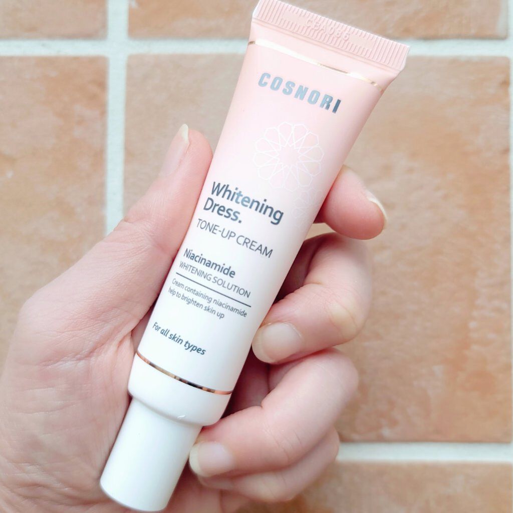 ホワイトニングドレストーンアップクリーム/COSNORI/化粧下地を使ったクチコミ（1枚目）