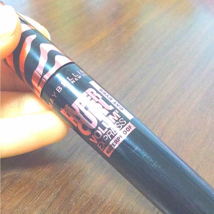ボリューム エクスプレス ハイパーカール スパイキーコーム ウォータープルーフ/MAYBELLINE NEW YORK/マスカラを使ったクチコミ(2枚目)