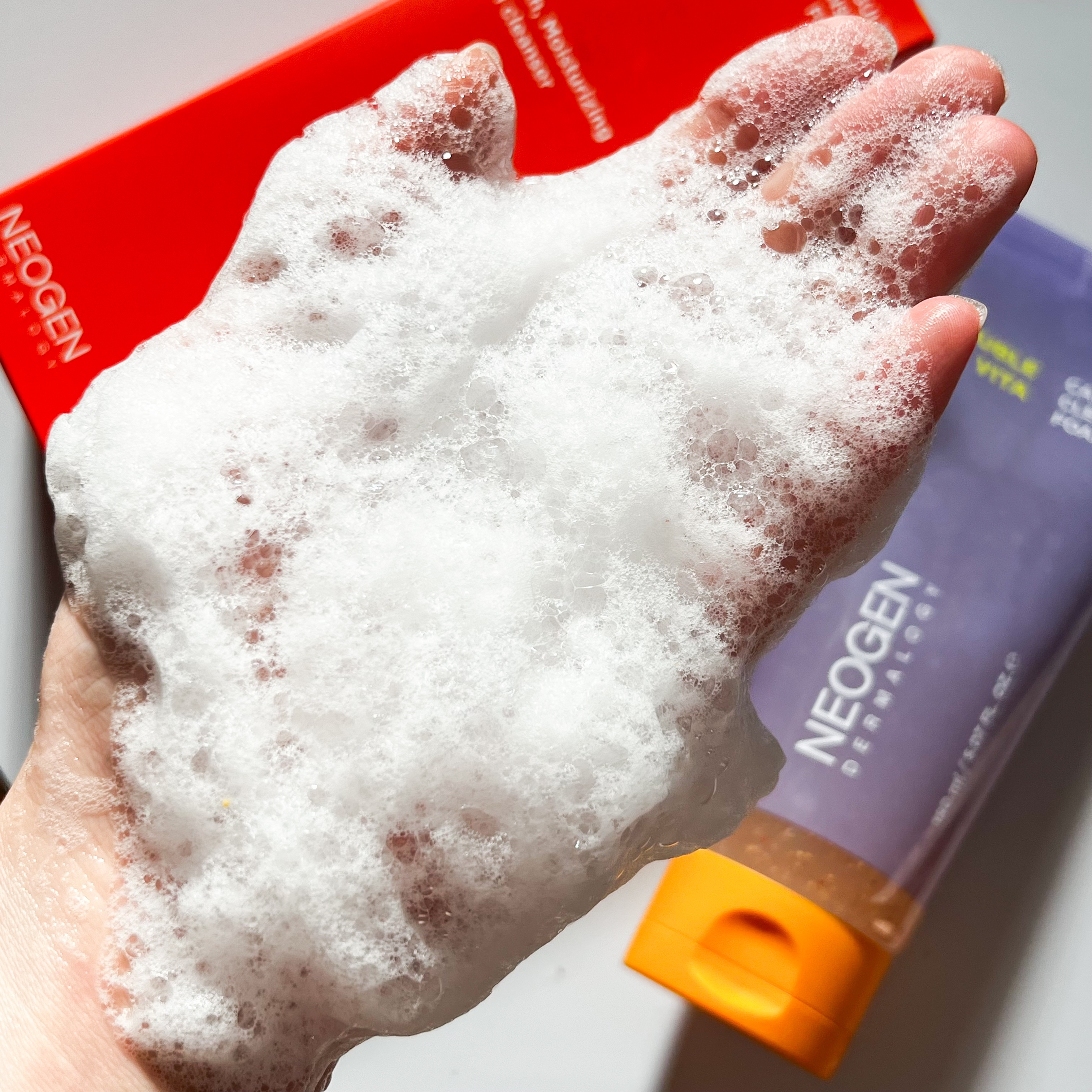 ダブルビタ カプセル クレンジングフォーム/NEOGEN/クレンジングジェルを使ったクチコミ（3枚目）