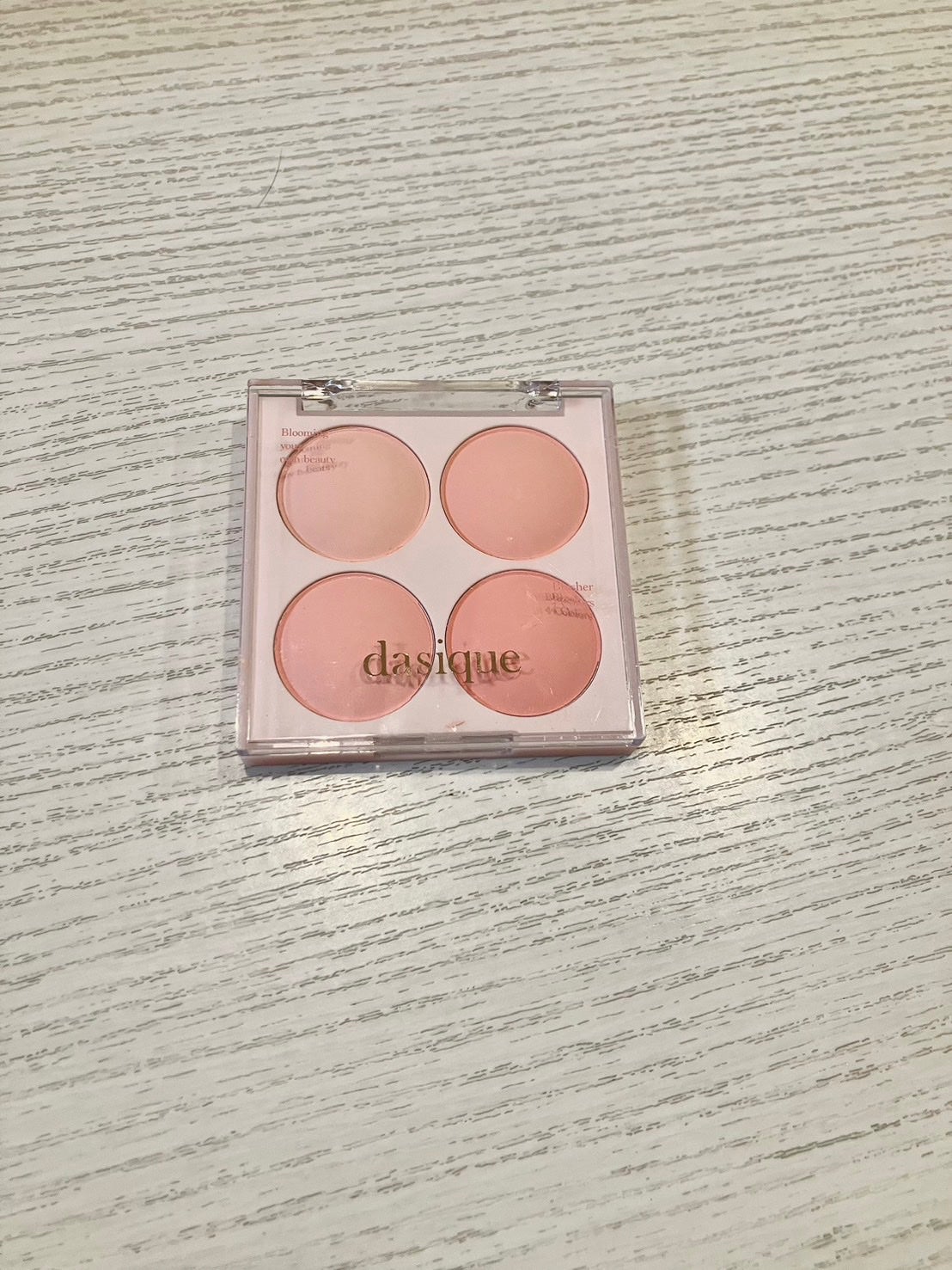 ブレンディングムードチーク/dasique/パウダーチークを使ったクチコミ(1枚目)