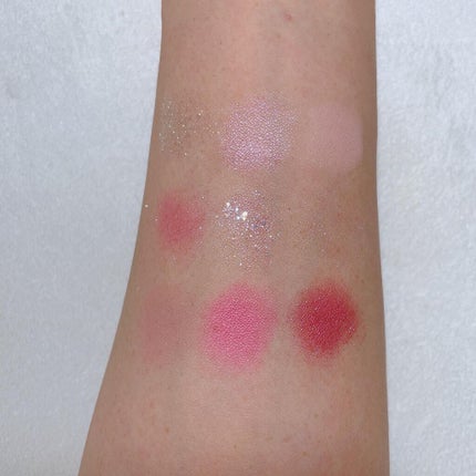 グリッターペディアアイパレット/unleashia/アイシャドウパレットを使ったクチコミ(4枚目)