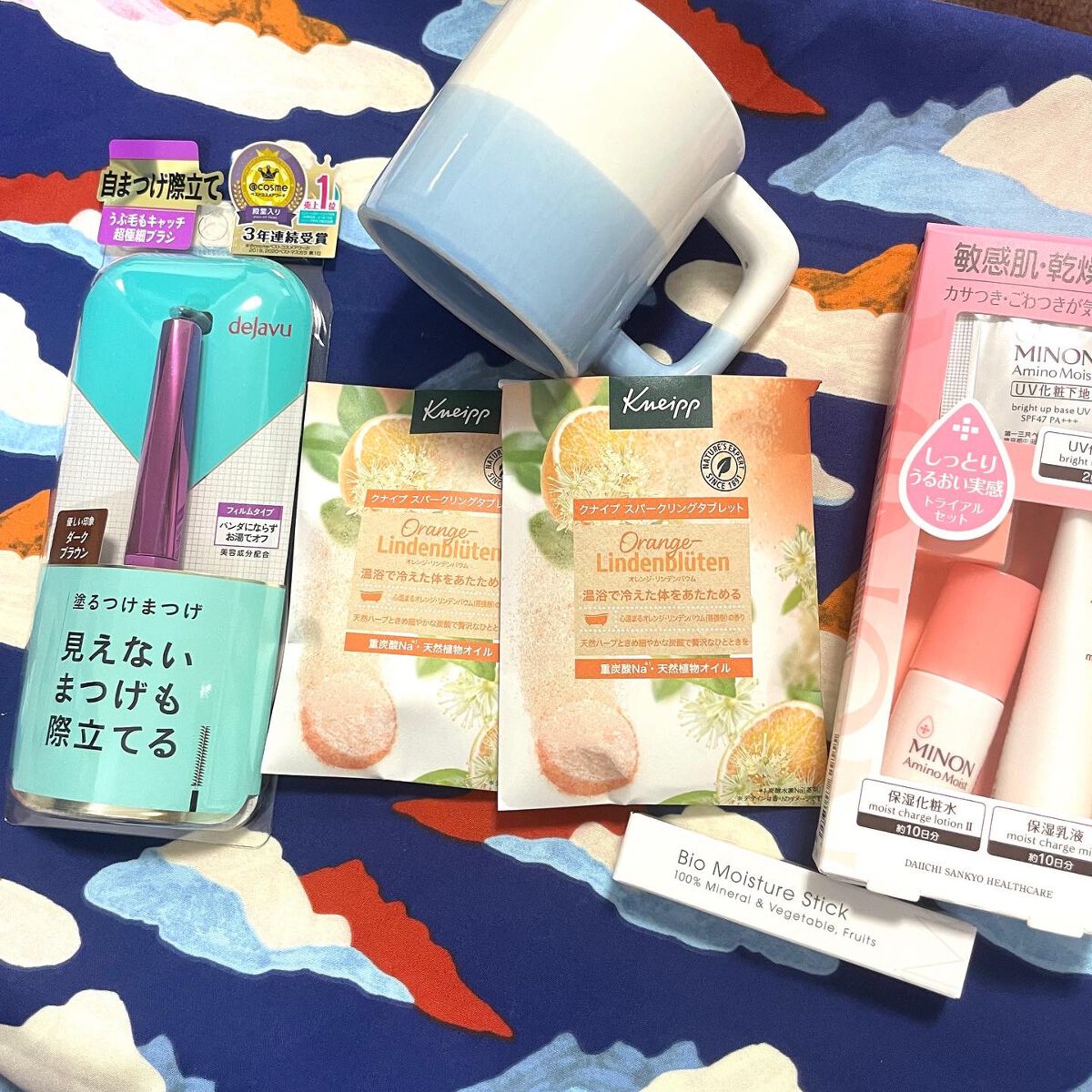 natsumi on LIPS 「.今年初めてのマイリトルボックス🎁❤️.1月のテーマは1年の最..」(2枚目)