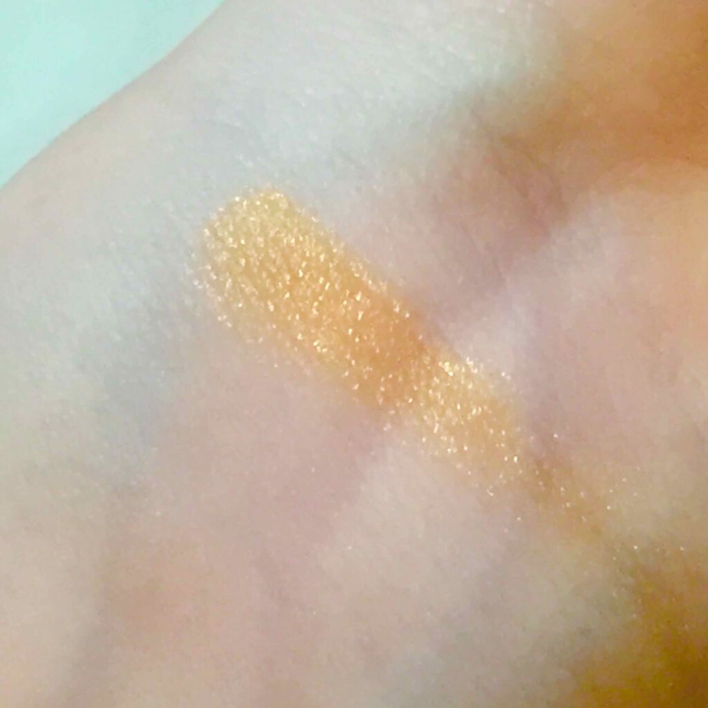 UR GLAM POWDER EYESHADOW/U R GLAM/単色アイシャドウを使ったクチコミ(3枚目)