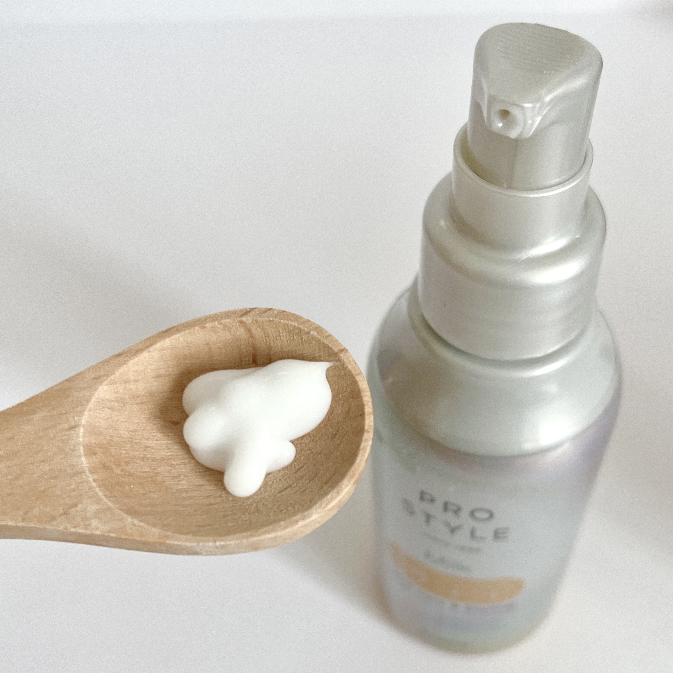 ヒートケア＆スタイリング ミルク/プロスタイル/プレスタイリング・寝ぐせ直しを使ったクチコミ（3枚目）