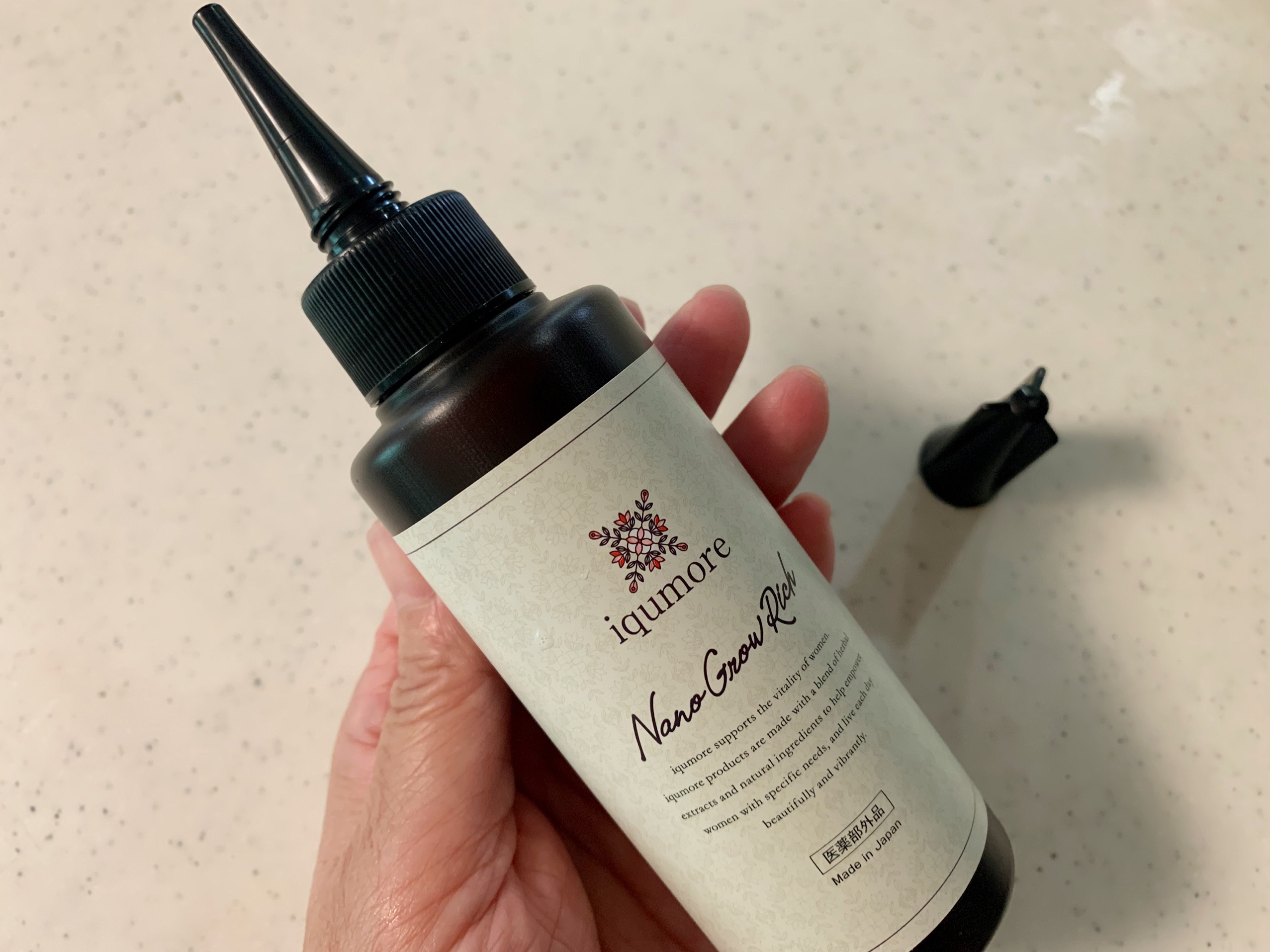 ナノグロウリッチ/iqumore/頭皮ローションを使ったクチコミ（2枚目）