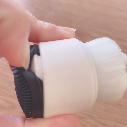 毛穴洗顔ブラシ/APRILSKIN/その他スキンケアグッズを使ったクチコミ(3枚目)