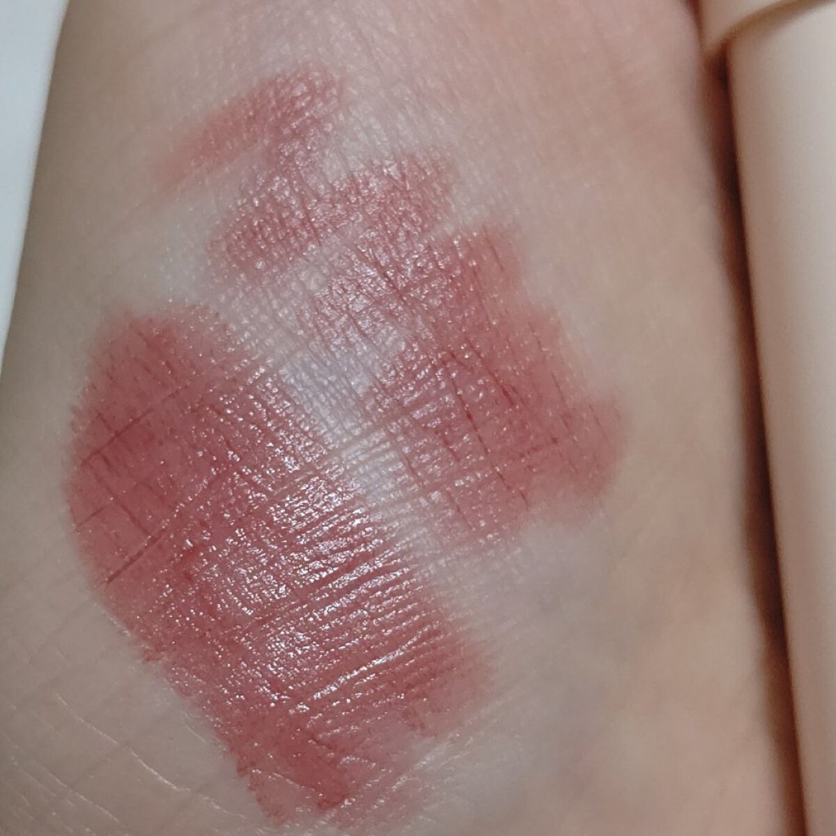 ペタルソフト リップスティック クレヨン 303 JEANNE/ローラ メルシエ/口紅を使ったクチコミ（3枚目）