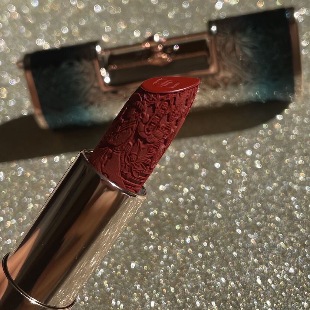 百花同心錠 彫刻リップ M1314 もみじいろ/花西子/口紅を使ったクチコミ（2枚目）