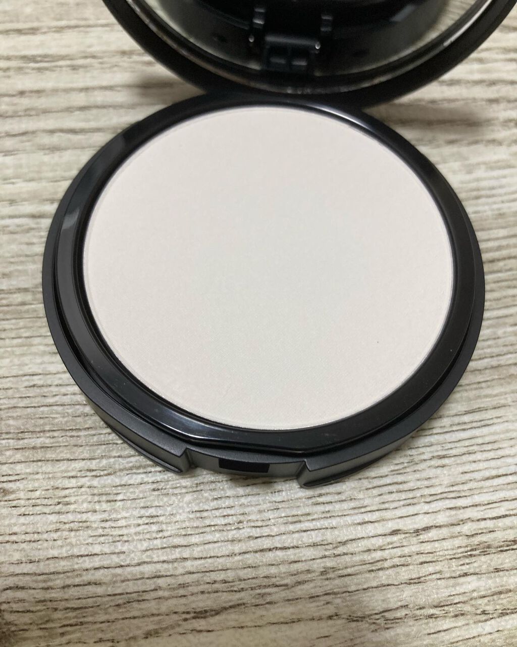 bareMinerals オリジナル ミネラルベール プレスト パウダーのクチコミ「バズリパウダー使ってみました👀

ベアミネラル オリジナルミネラルベールプレストパウダー✨

.....」（3枚目）