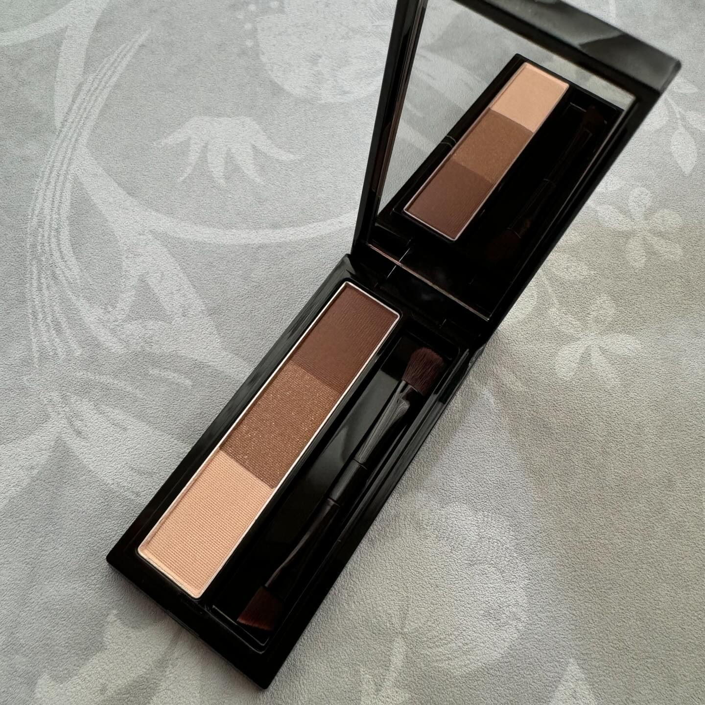 ヴィセ リシェ アイブロウパウダー/Visée/パウダーアイブロウを使ったクチコミ（3枚目）