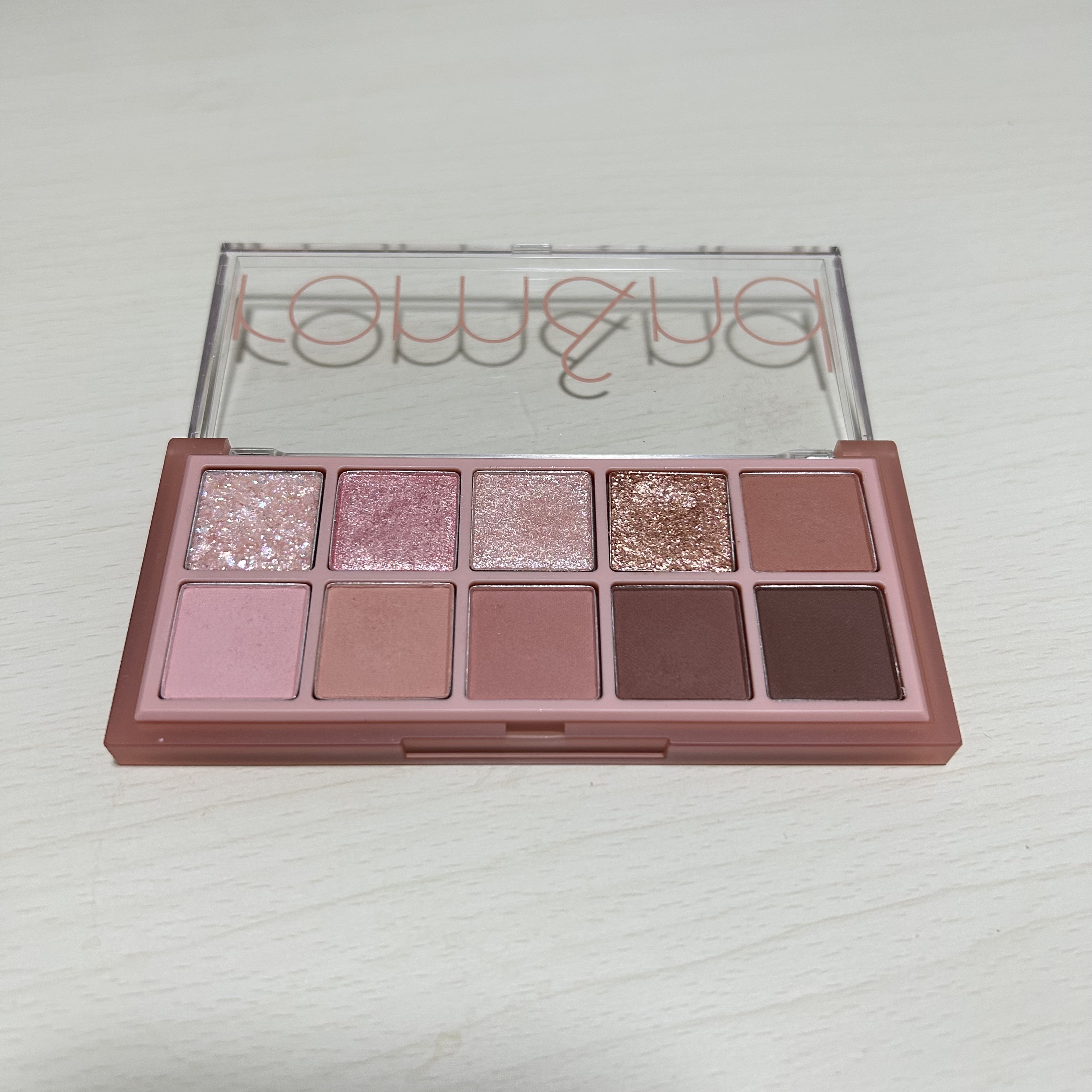 グリッター イルミネーションライナー R/CipiCipi/リキッドアイライナーを使ったクチコミ（2枚目）