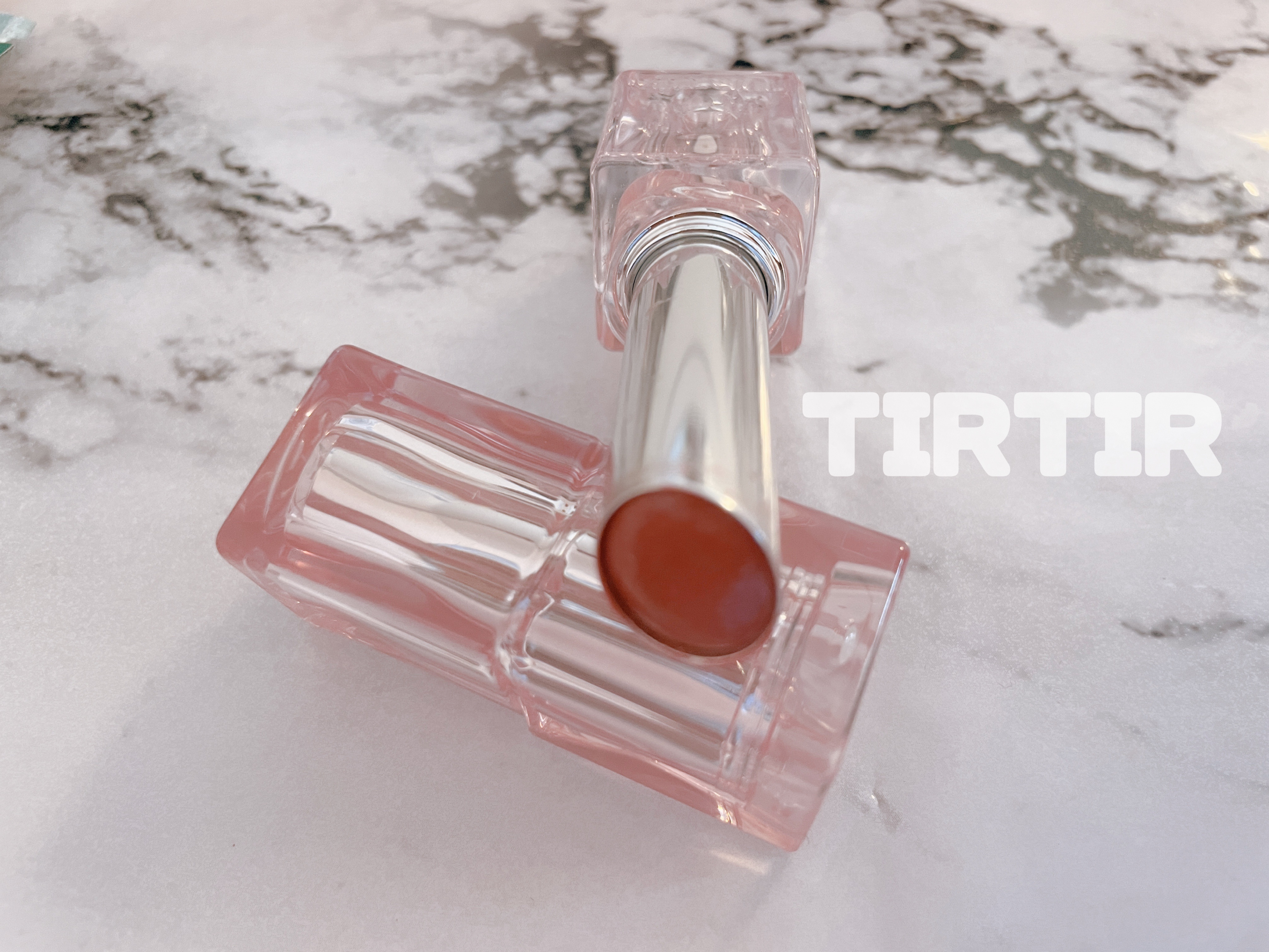 ウォーターリズムグロウメルティングバーム/TIRTIR(ティルティル)/口紅を使ったクチコミ（1枚目）