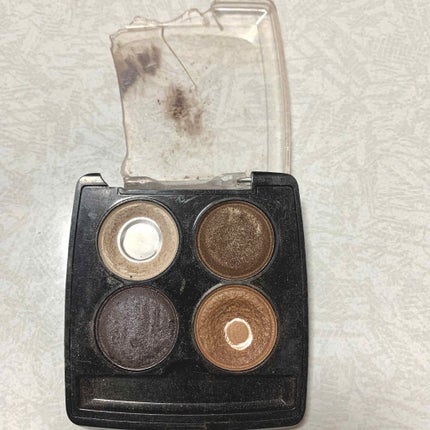 エルファー パールインアイシャドウ/DAISO/アイシャドウパレットを使ったクチコミ(2枚目)