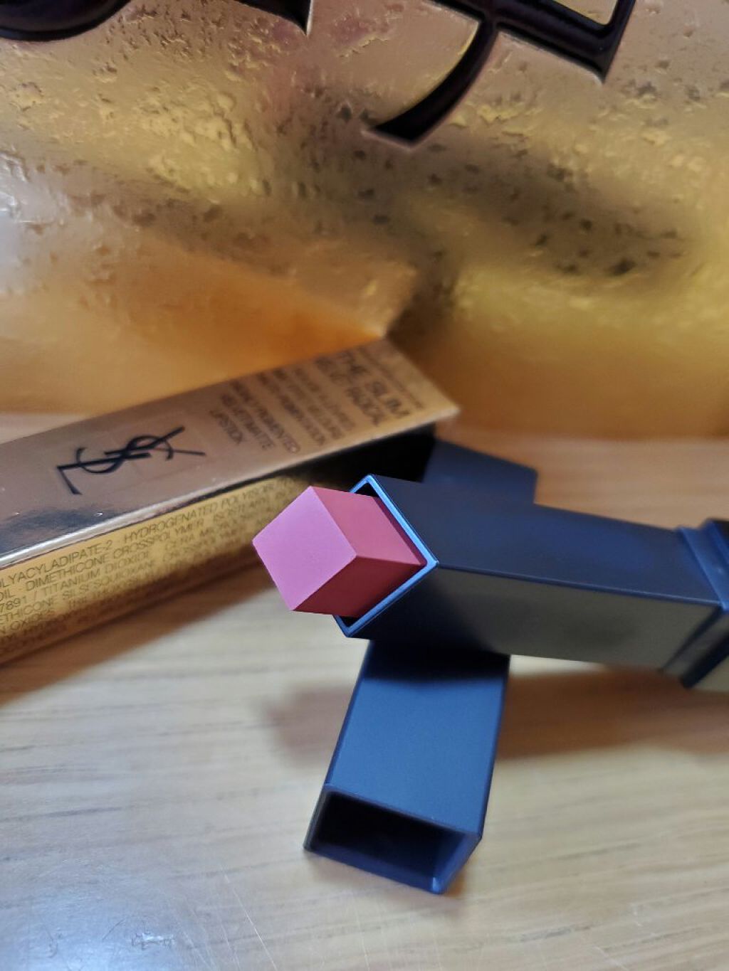 ルージュ ピュールクチュール ザ スリム ベルベットラディカル No.301 ヌード パルシオン/YVES SAINT LAURENT BEAUTE/口紅を使ったクチコミ（1枚目）