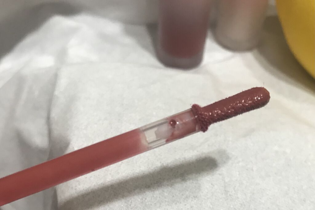 ドトムリッププラスプランパー 02 スプリンググリッター(Spring Glitter）/keybo/リッププランパーを使ったクチコミ（3枚目）