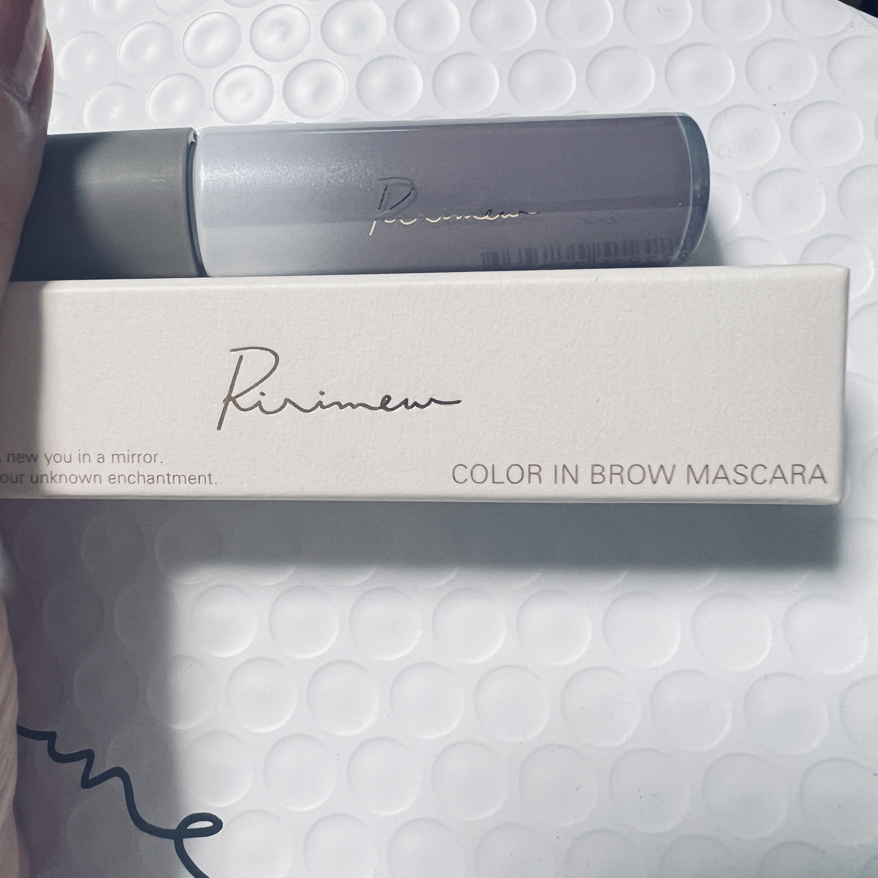 カラーインブロウマスカラ 03 ラベンダーモーヴ/Ririmew/眉マスカラを使ったクチコミ（1枚目）