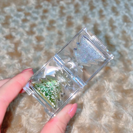 らむ on LIPS 「緑からピンクに変わる!二色のリップバームデイジークツリーバーム..」(4枚目)