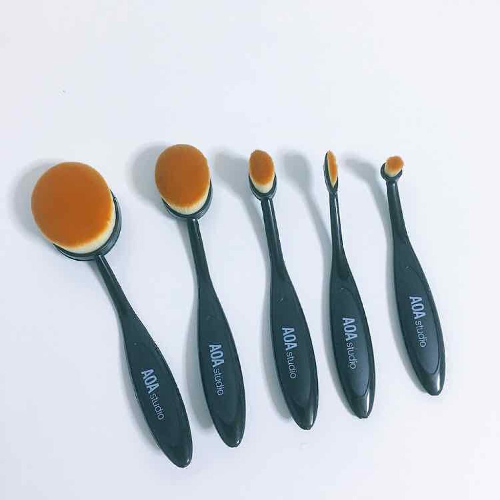 AOA 5-Piece Ova Brush Set