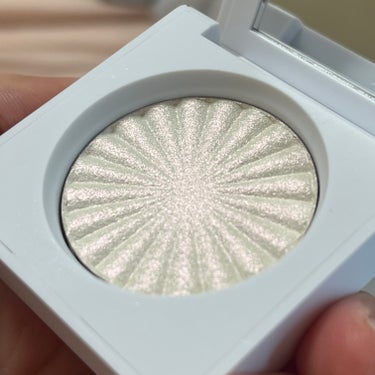 OFRA Highlighter/Ofra Cosmetics/パウダーハイライトを使ったクチコミ（2枚目）