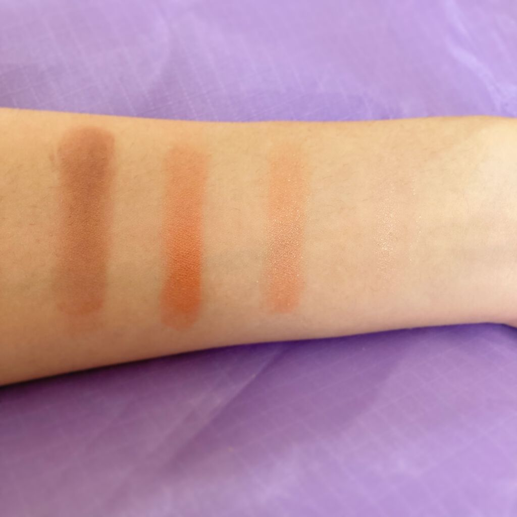 シルキースフレアイズ/キャンメイク/アイシャドウパレットを使ったクチコミ(2枚目)