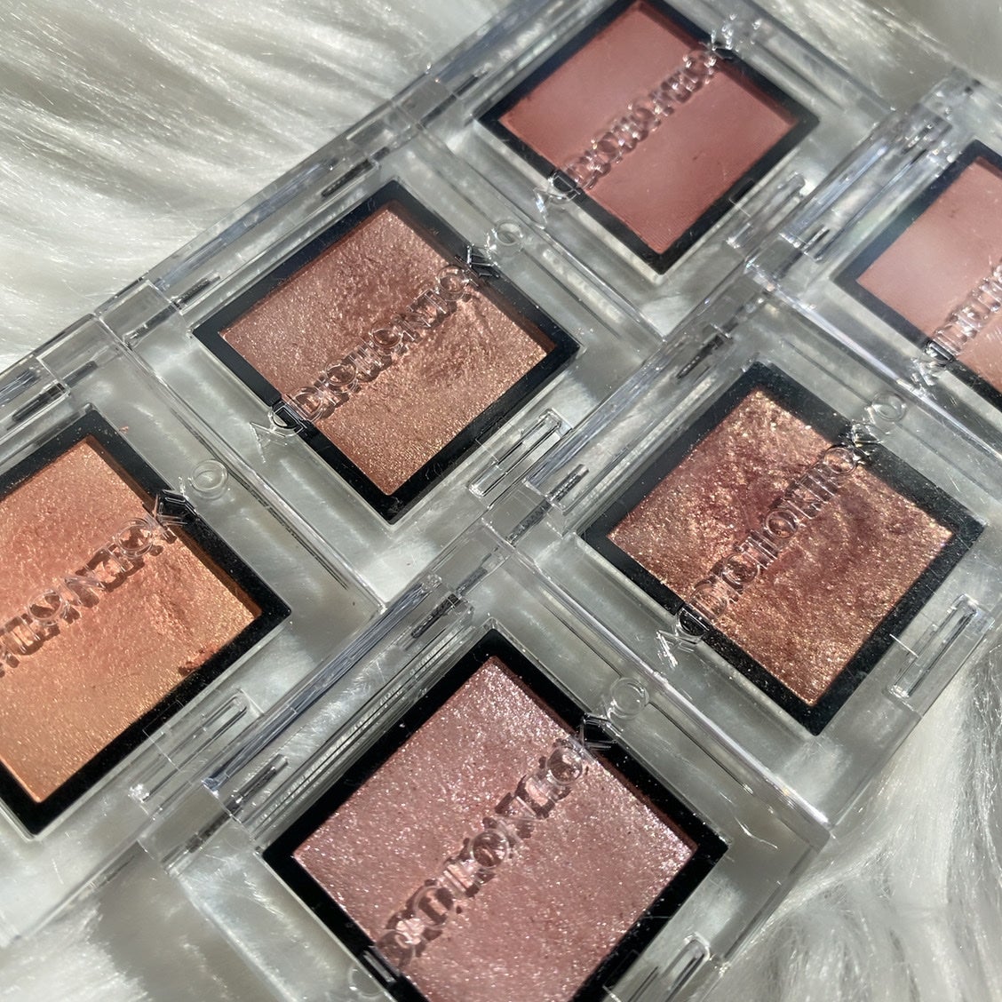 アディクション ザ アイシャドウ スパークル/ADDICTION/単色アイシャドウを使ったクチコミ(6枚目)