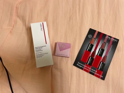 エッセンス スキングロウ ファンデーション/SHISEIDO/リキッドファンデーションを使ったクチコミ(1枚目)