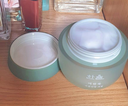 ピュアアルテミシア カーミングウォータークリーム/HANYUL(ハンユル)/フェイスクリームを使ったクチコミ(2枚目)