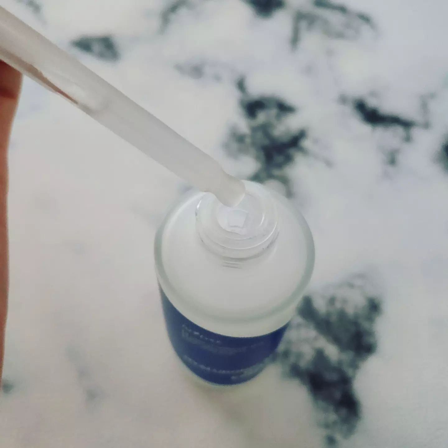 ヒアルロン酸 ウォーターエッセンス/Isntree/美容液を使ったクチコミ（2枚目）