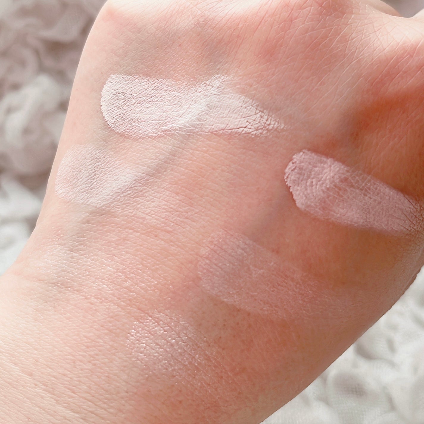 マルチファンクショナルハイライトパレット/INTO U/ハイライトを使ったクチコミ(7枚目)