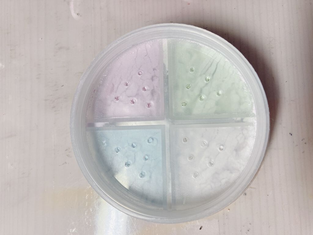 UR GLAM LUXE　4 COLORS FACE POWDER/U R GLAM/ルースパウダーを使ったクチコミ（2枚目）