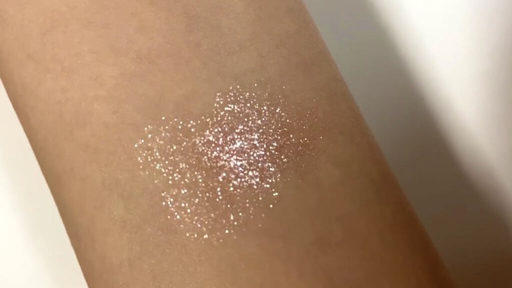 セルフィーフィックスピグメント 05 マイロマンス/Witch's Pouch/単色アイシャドウを使ったクチコミ（3枚目）