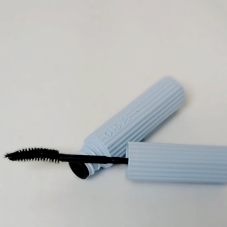 パーマネントカール マスカラ ハイブリッド（ロング）/FASIO/マスカラを使ったクチコミ（1枚目）