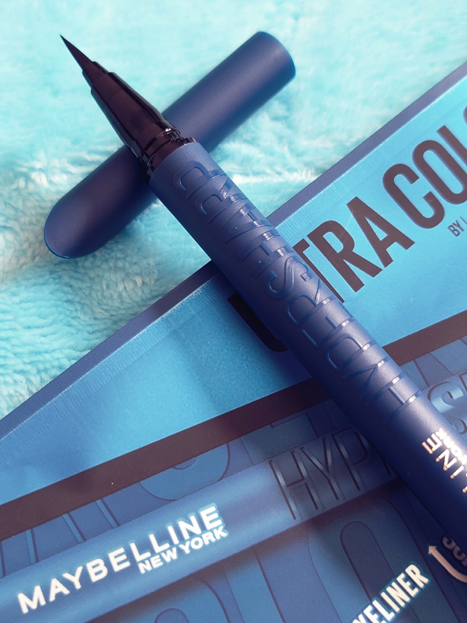 ウルトラカラー アイライナー NV-2 ポップなスモーキーブルー/MAYBELLINE NEW YORK/リキッドアイライナーを使ったクチコミ（2枚目）